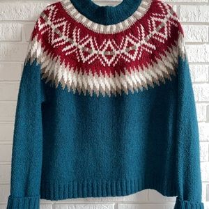 American Eagle Sweater